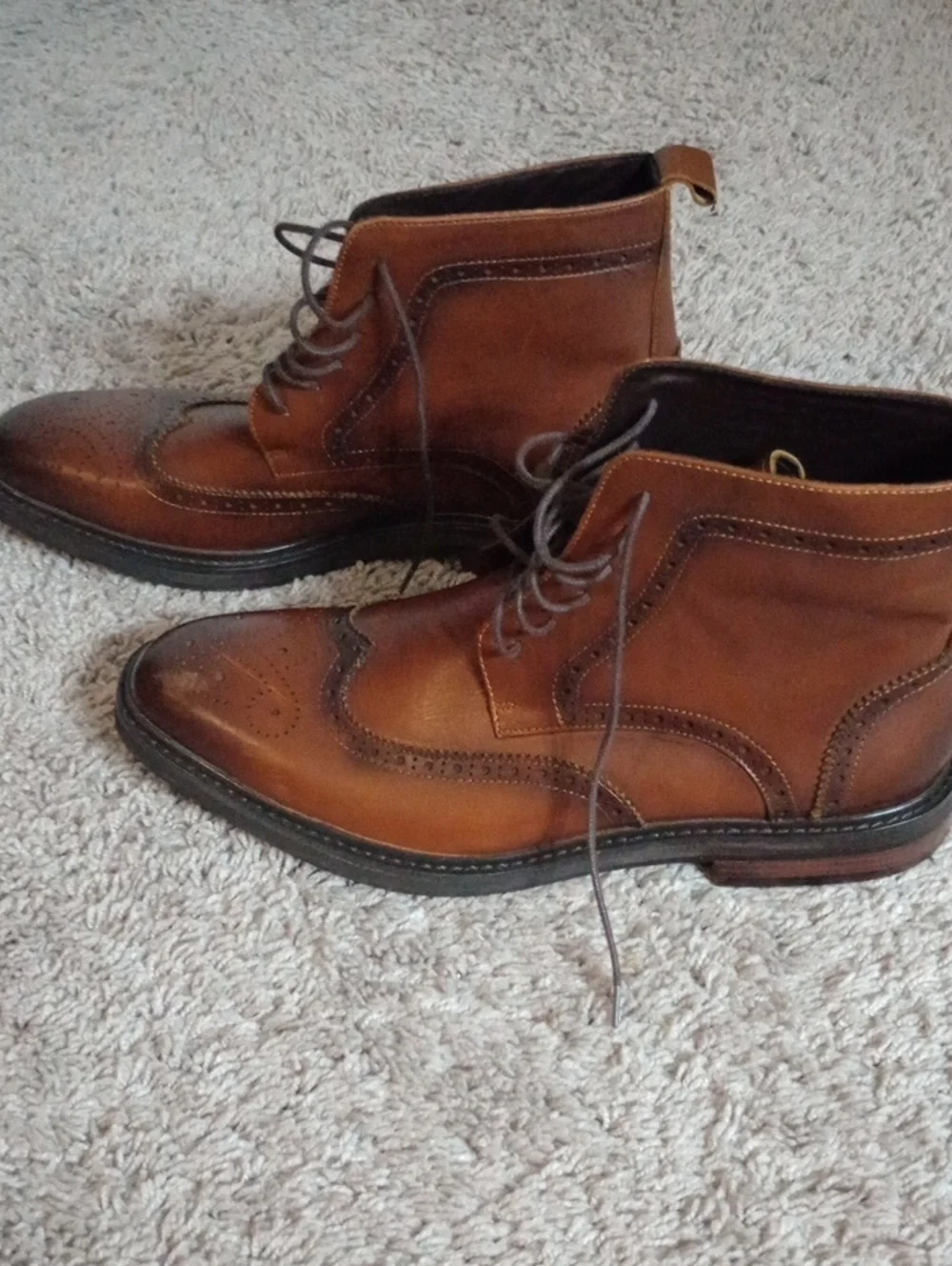 Express Men's Tan Brown 100%  Leather Chukka Wingtip Boots Size 11